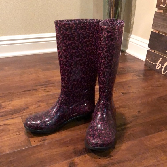 payless rain boots